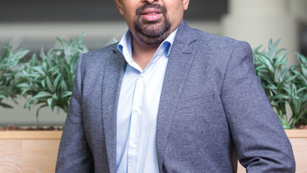 215_Mahendra_Fig1