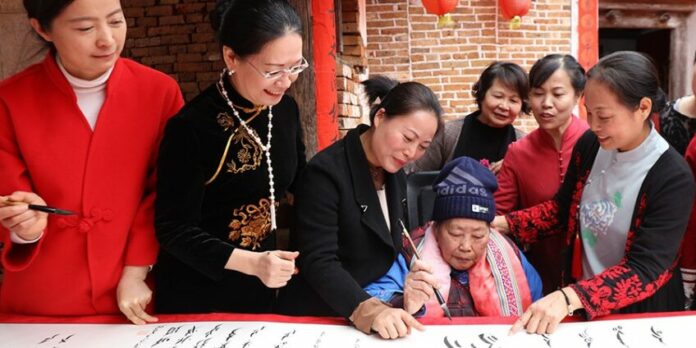 Nüshu writers