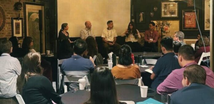 Global Minds Los Angeles Panel Global Minds Los Angeles panel session speakers and attendees