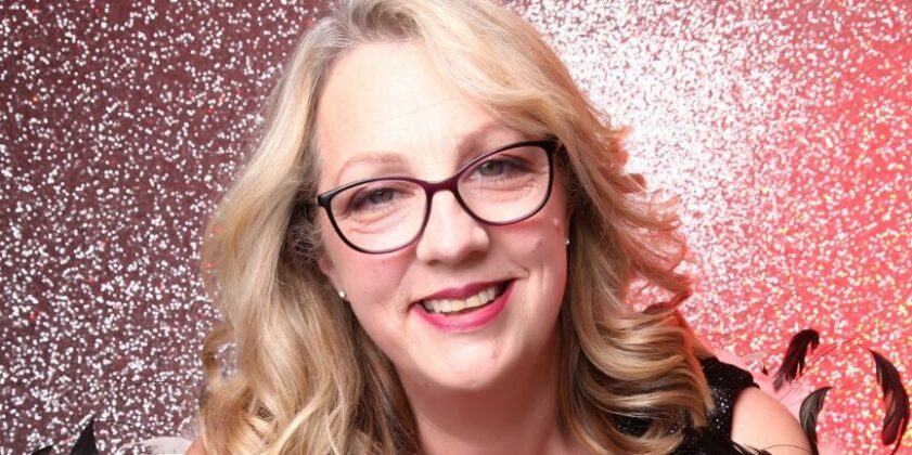 Building Bridges Across Cultures: Joanna Pawulska Saunders’ Career Journey Joanna Pawulska Saunders